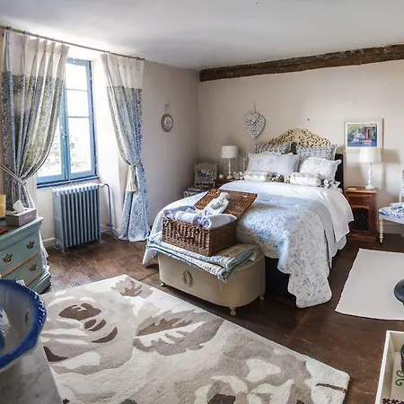 The Old Dentist House * Confolens