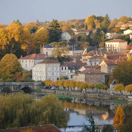 The Old Dentist House * Confolens