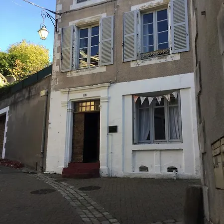 The Old Dentist House * Confolens